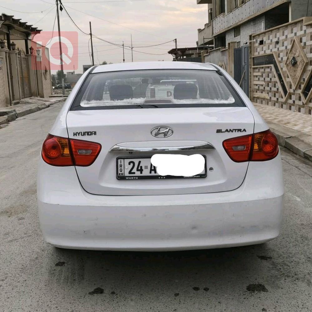 هیوندای ئەلەنترا